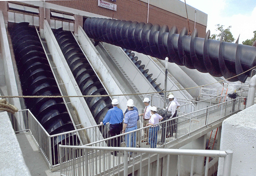 Screw pumps for STP Indianapolis, USA